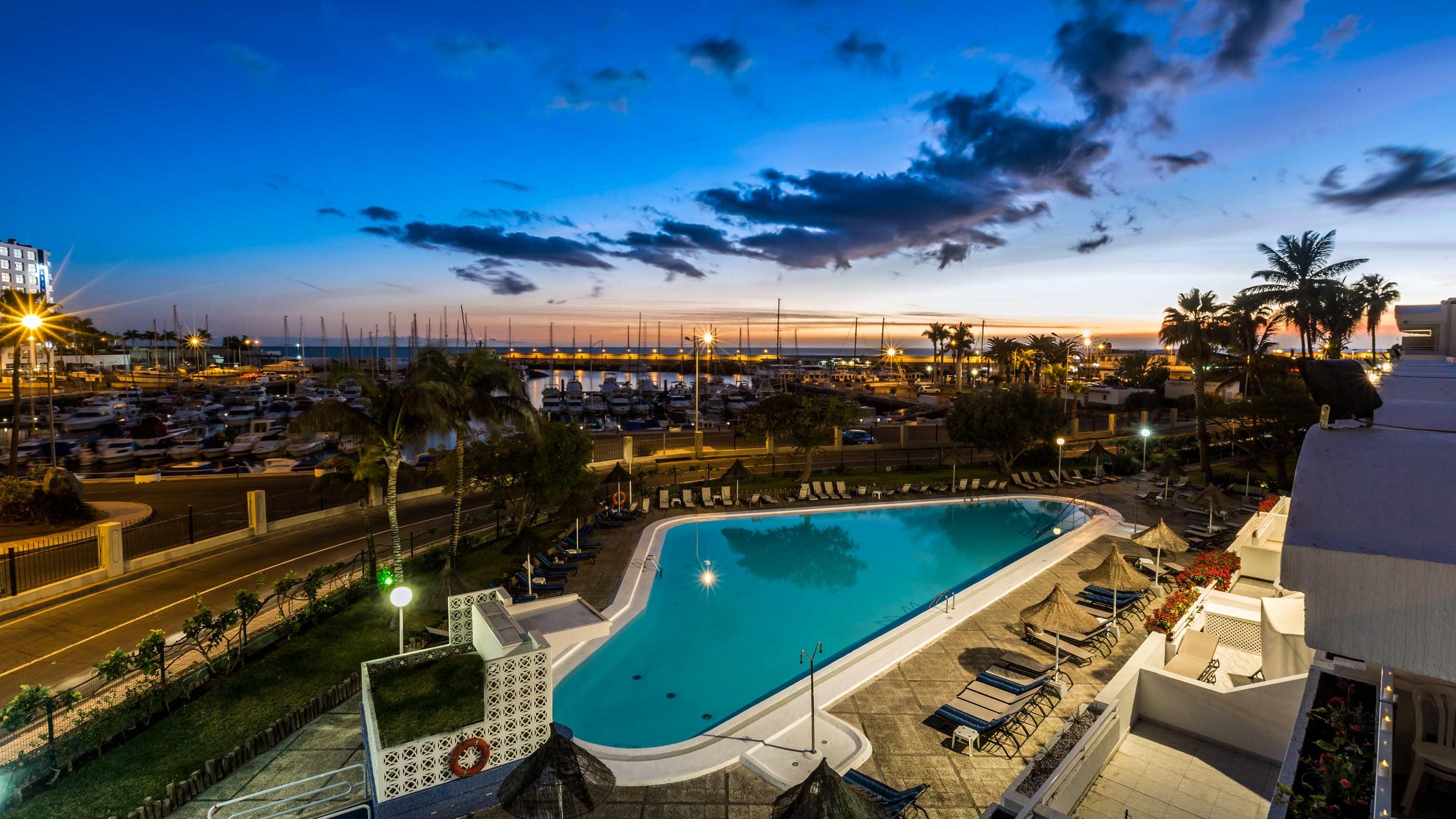 Appartement Portonovo à Porto Rico Extérieur photo